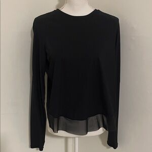 Lululemon top with mesh hem